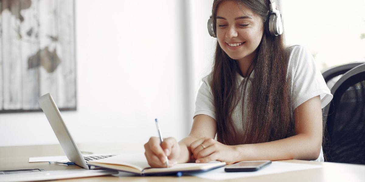 [Curso online gratuito: como funciona e onde fazer?]