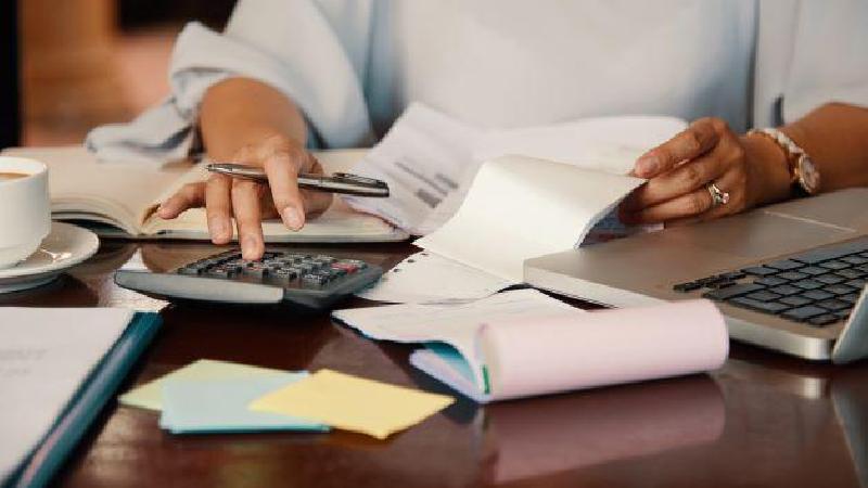 [Como ter controle sobre suas finanças pessoais?]